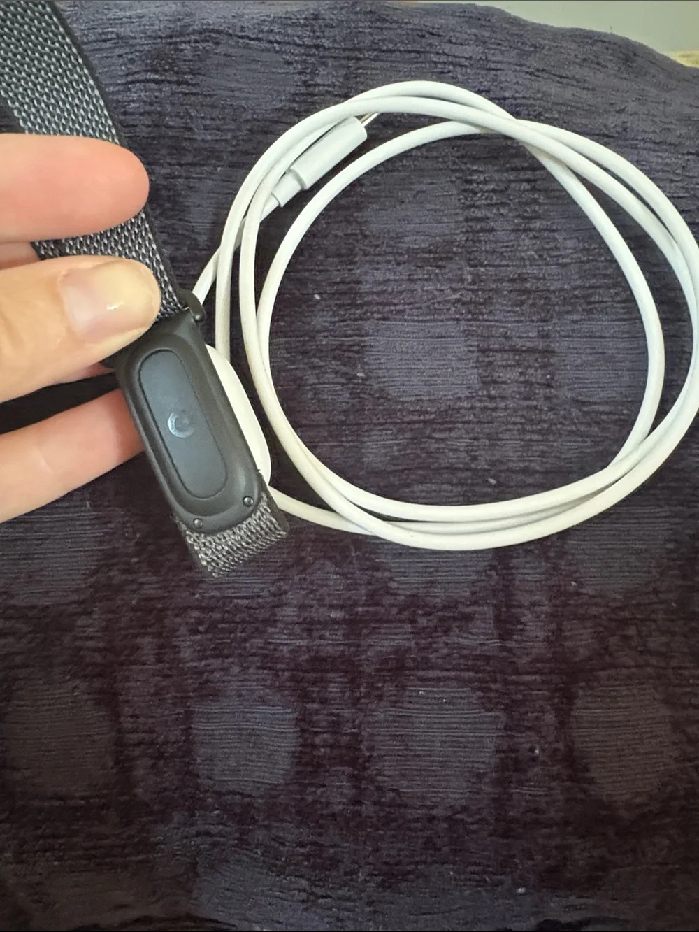 Google Fitbit Air- black with two chargers